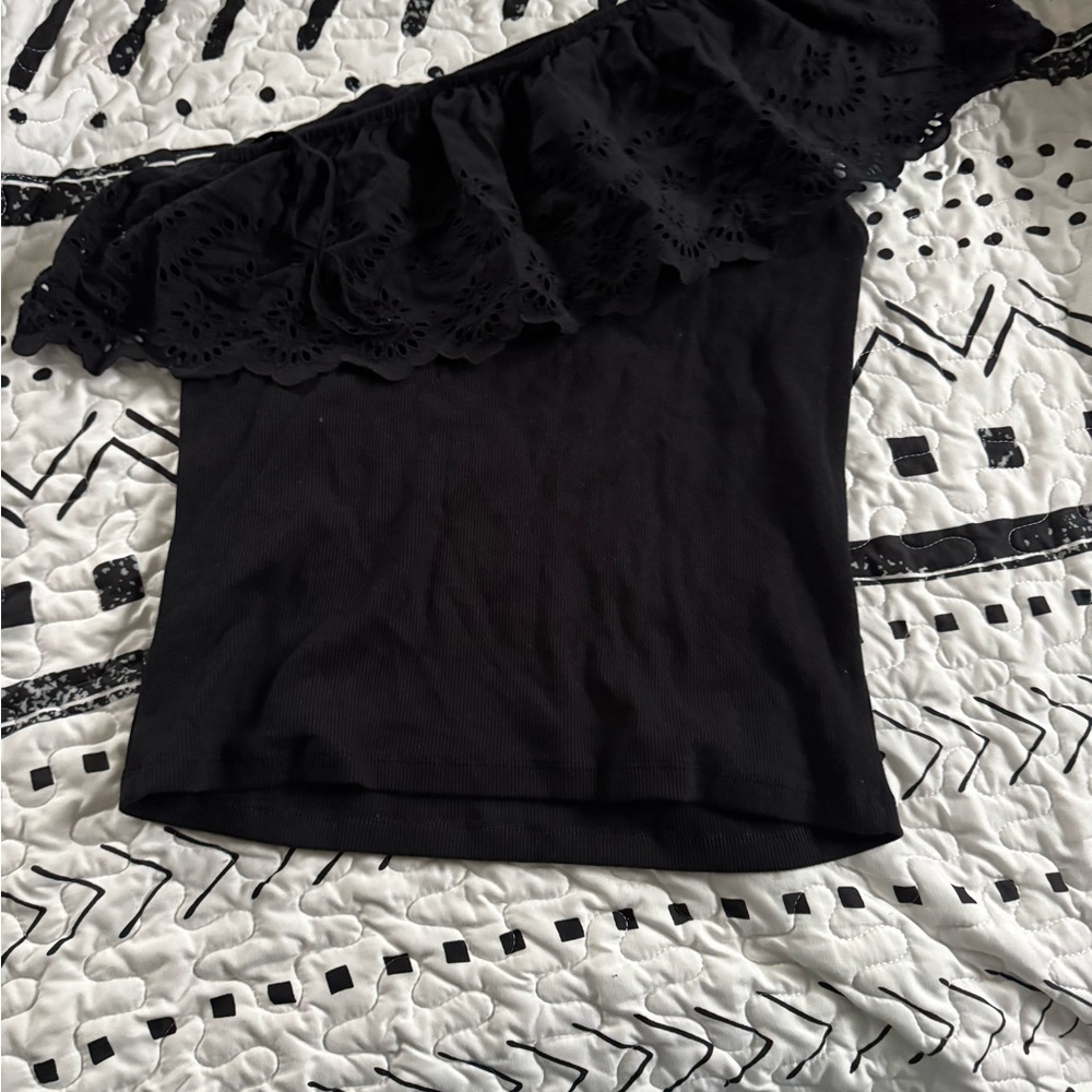 Black One-Shoulder Ruffle Top - Picture 3 of 3